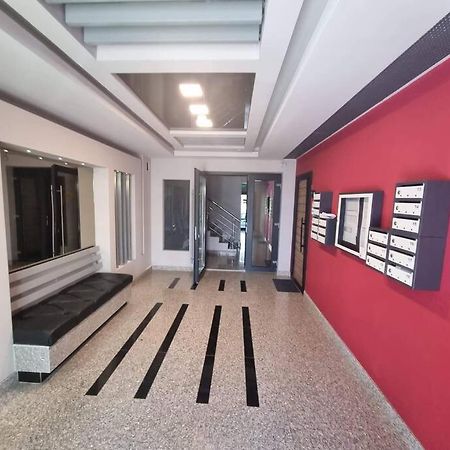 Lovely 1 Bedroom Livingroom Apartment Sector 1 Bucuresti Voluntari Exteriör bild